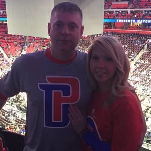 Meet your Posher, Jeffholly